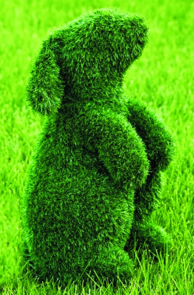 ЗАЙЧОНОК, сидящий на задних лапках, каркас топиарной фигуры с искусственным озеленением