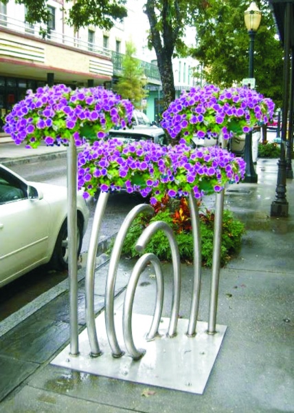 ОРБИТА Роза парк 1, велопарковка с цветочницей от производителя: завод городской уличной мебели Lora-Park