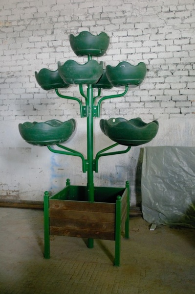 ДЕРЕВО Ярусное 1, конструкция, цветочница вертикального озеленения с термо-чашами от производителя: завод городской уличной мебели Lora-Park